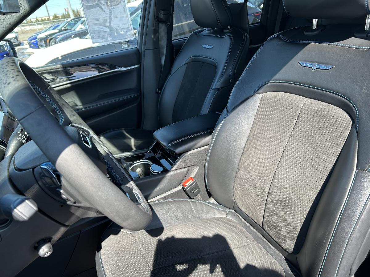 2022 Jeep Grand Cherokee 4xe - Image 11