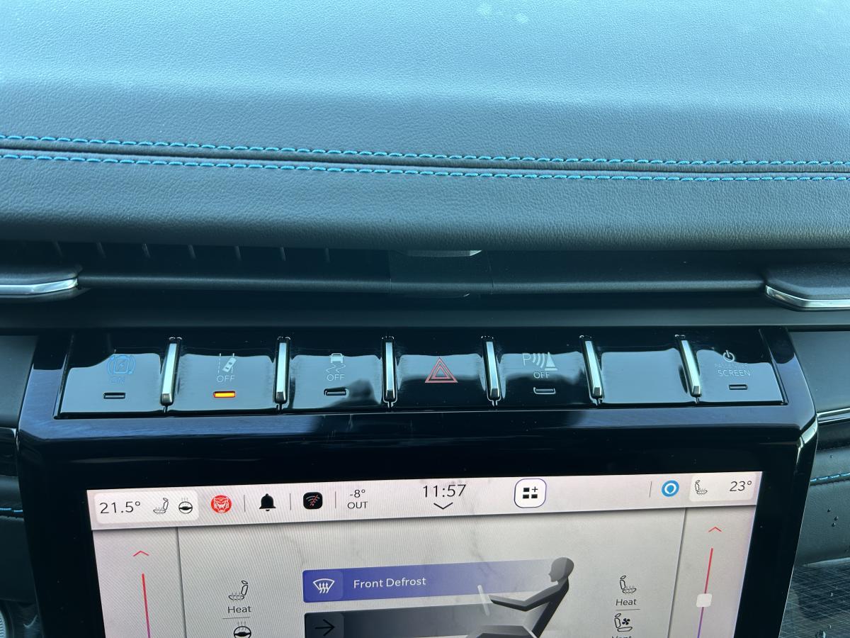 2022 Jeep Grand Cherokee 4xe - Image 31