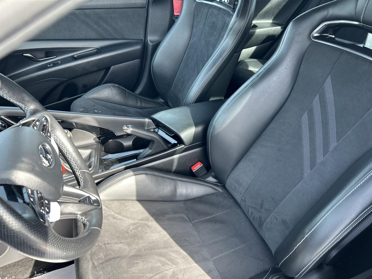 2023 Hyundai Elantra N - Image 11