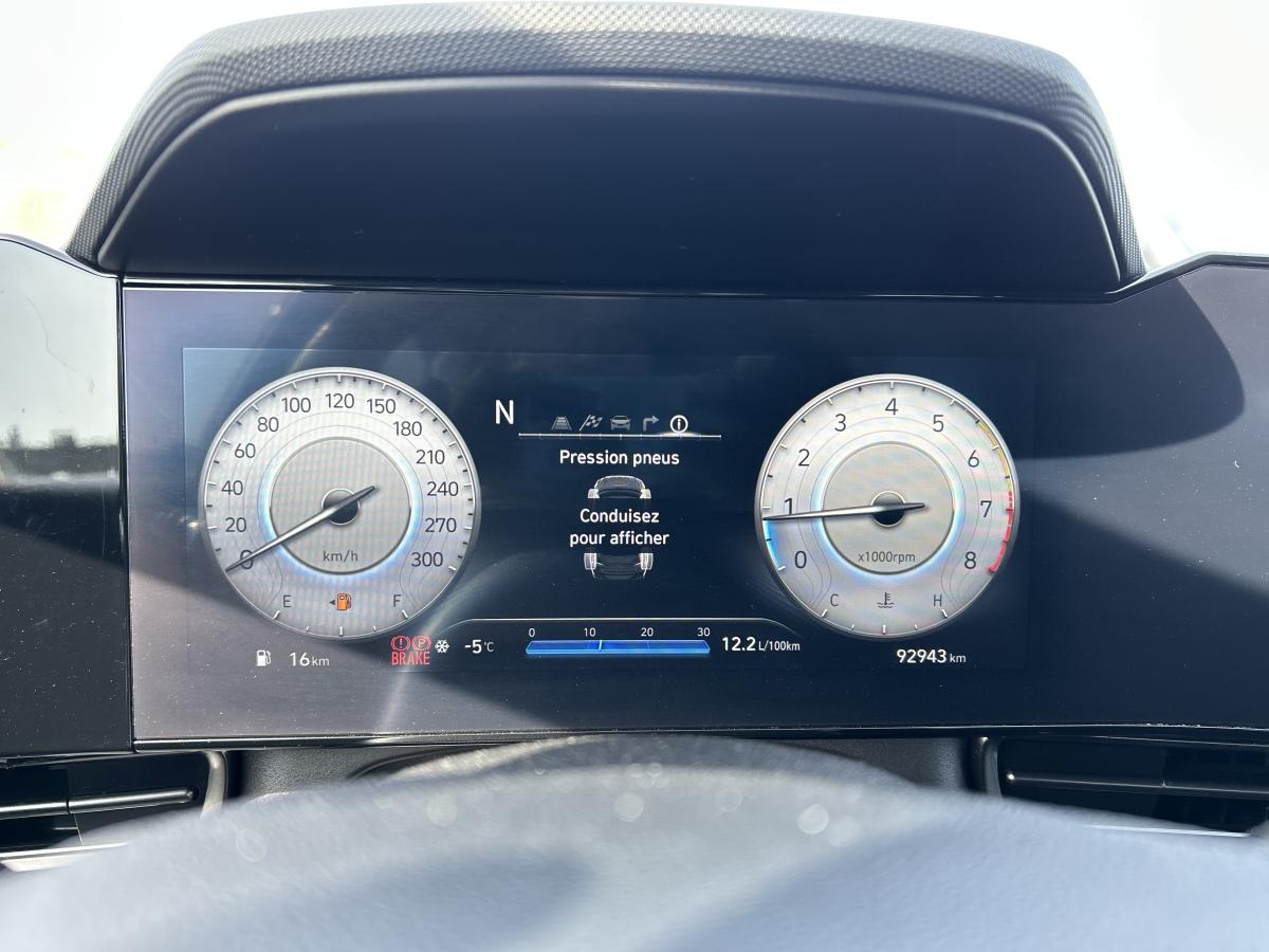 2023 Hyundai Elantra N - Image 23