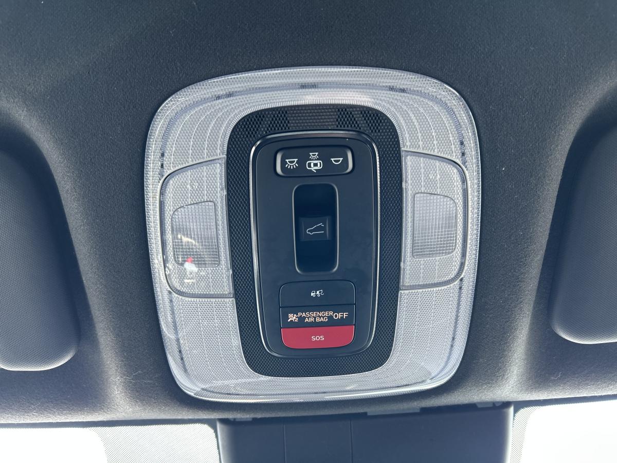 2023 Hyundai Elantra N - Image 27