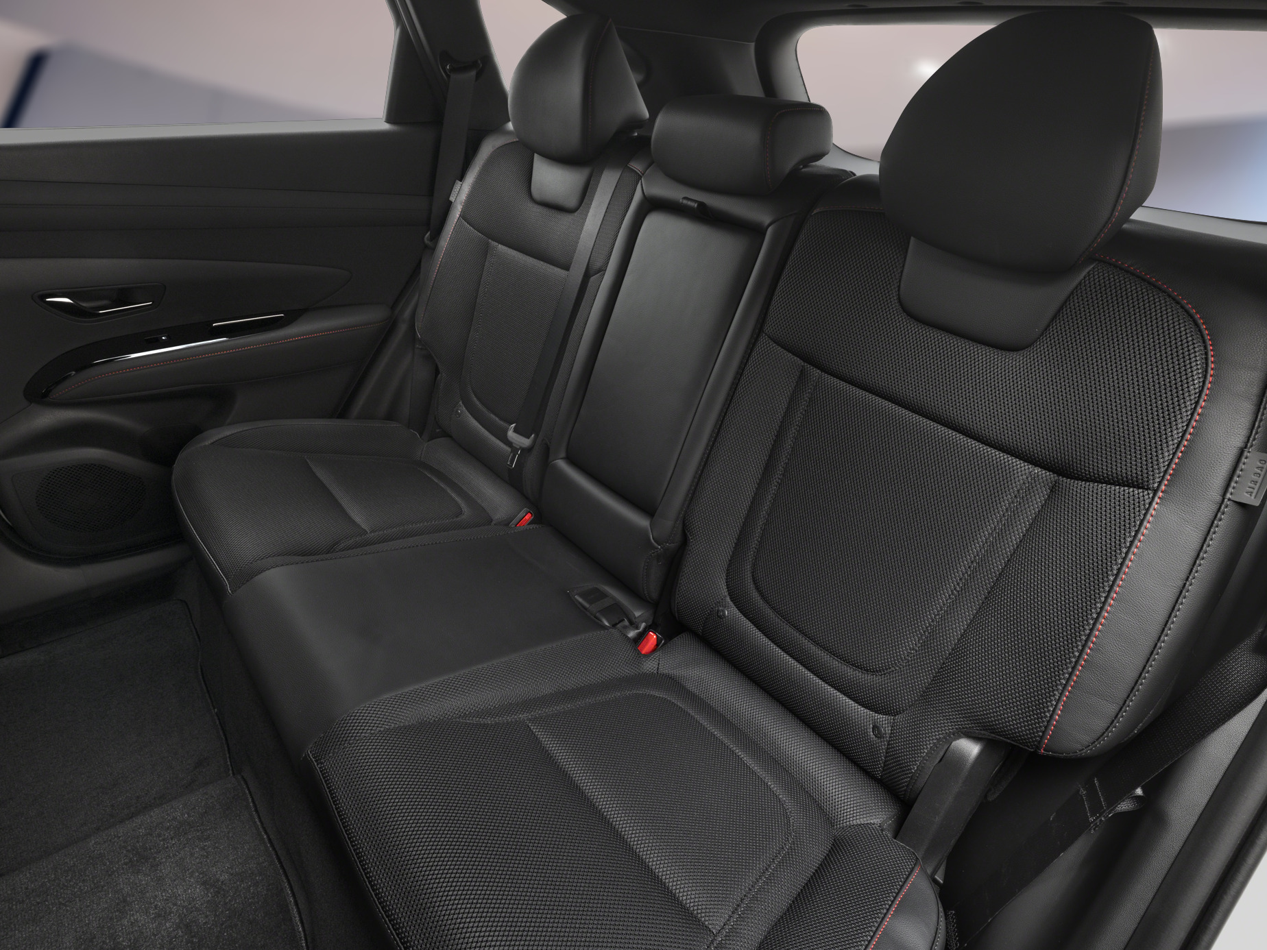 2026 Hyundai Tucson - Image 9