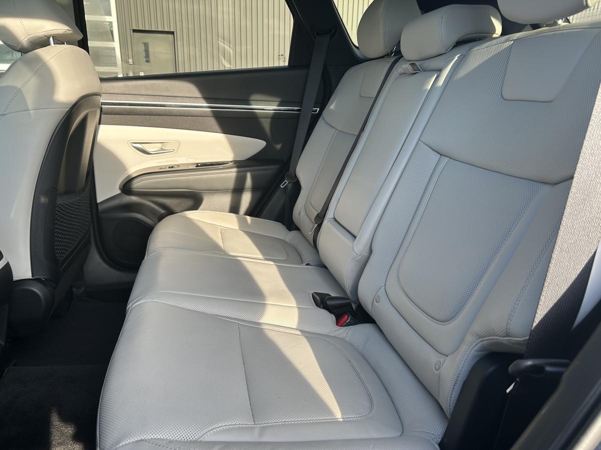 2023 Hyundai Tucson Hybrid - Image 18