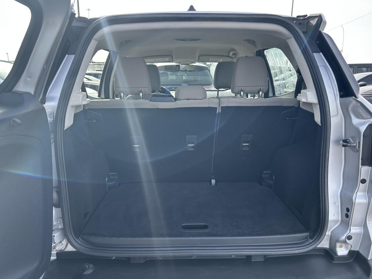 2019 Ford EcoSport - Image 18