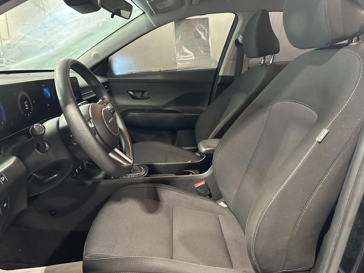 2024 Hyundai Kona - Image 11