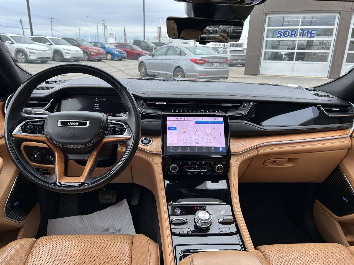 2022 Jeep Grand Cherokee - Image 21