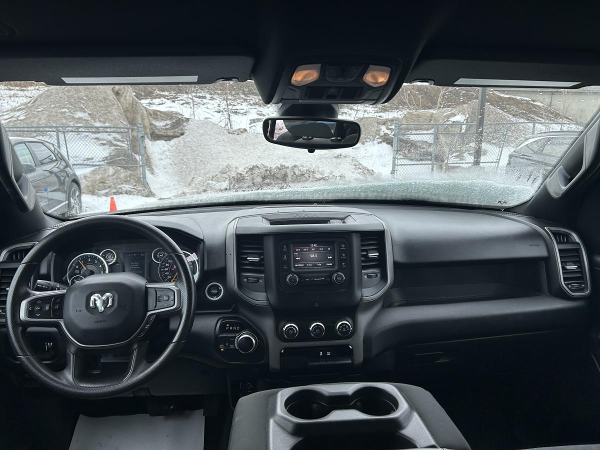 2022 RAM 1500 - Image 17