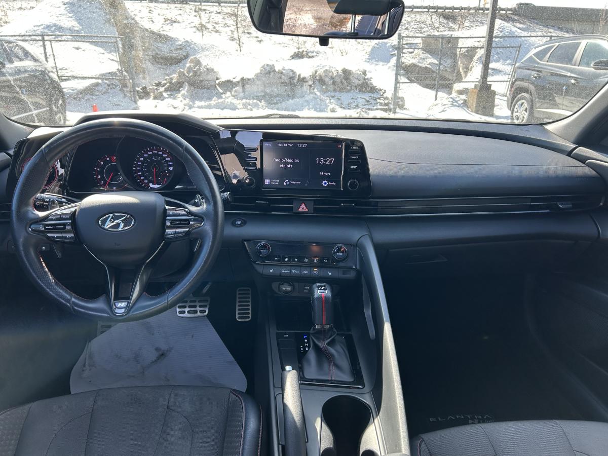 2021 Hyundai Elantra - Image 19