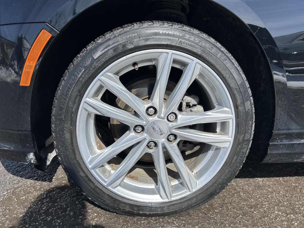 2021 Cadillac CT4 - Image 9