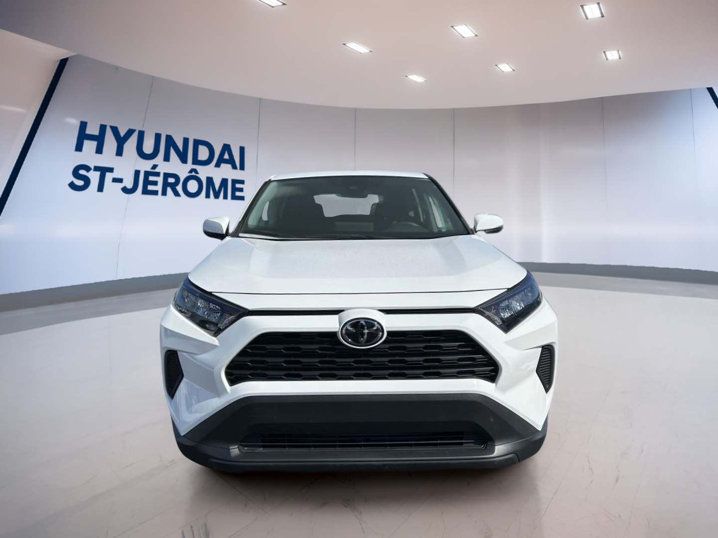 2022 Toyota RAV4 - Image 2