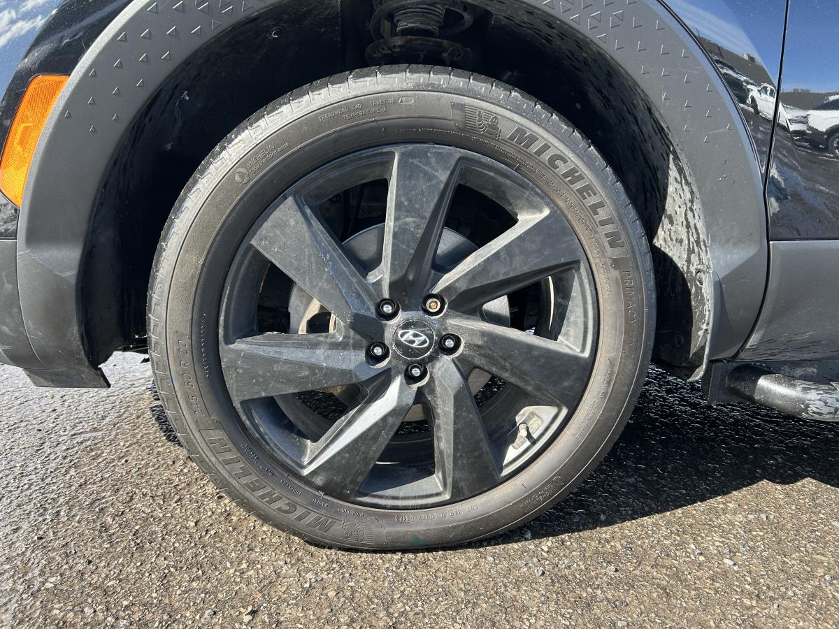 2023 Hyundai Santa Cruz - Image 9