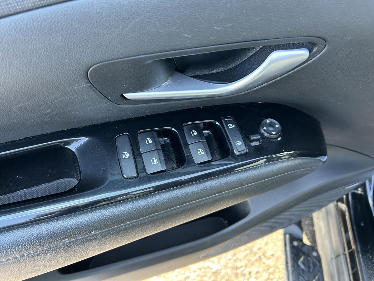 2023 Hyundai Santa Cruz - Image 15