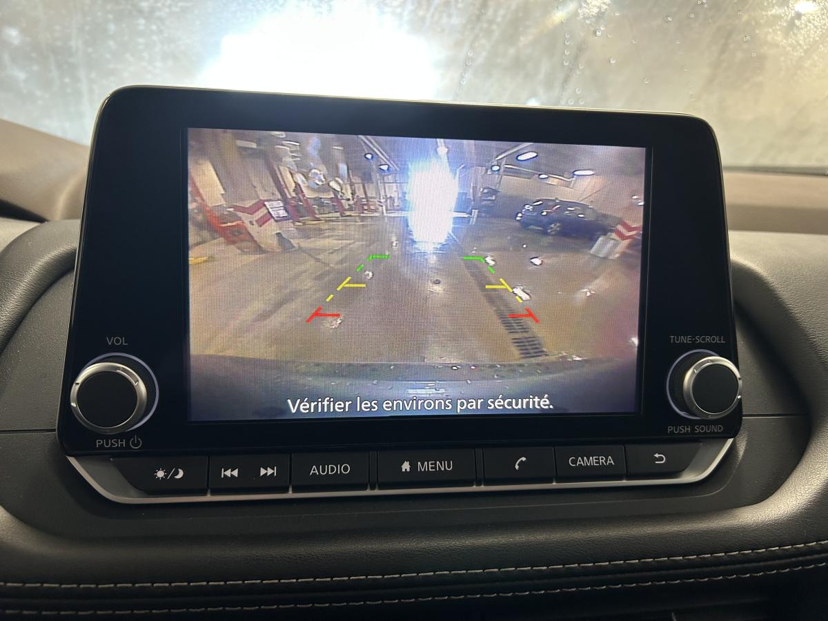 2023 Nissan Rogue - Image 25