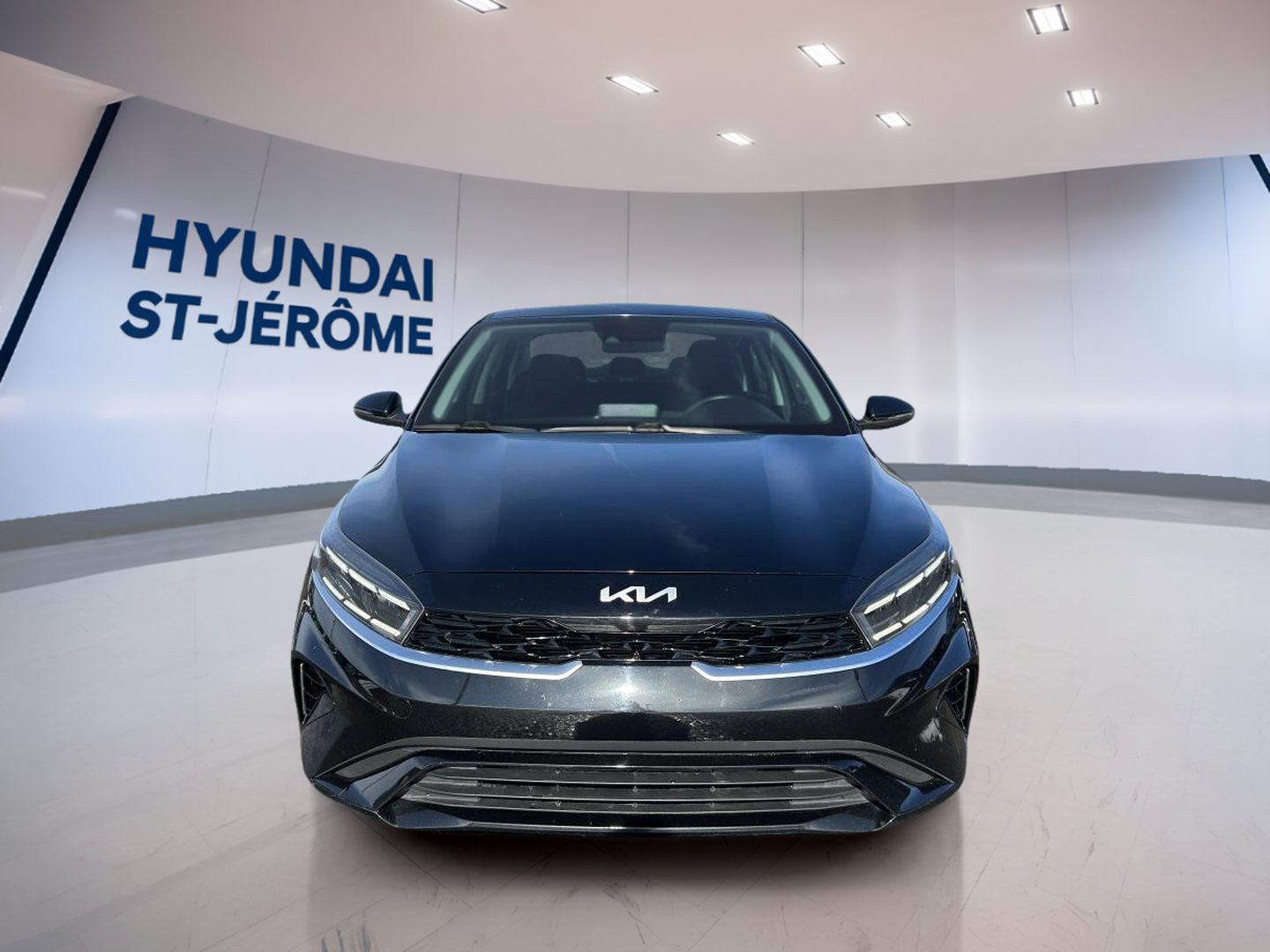 2022 Kia Forte - Image 2