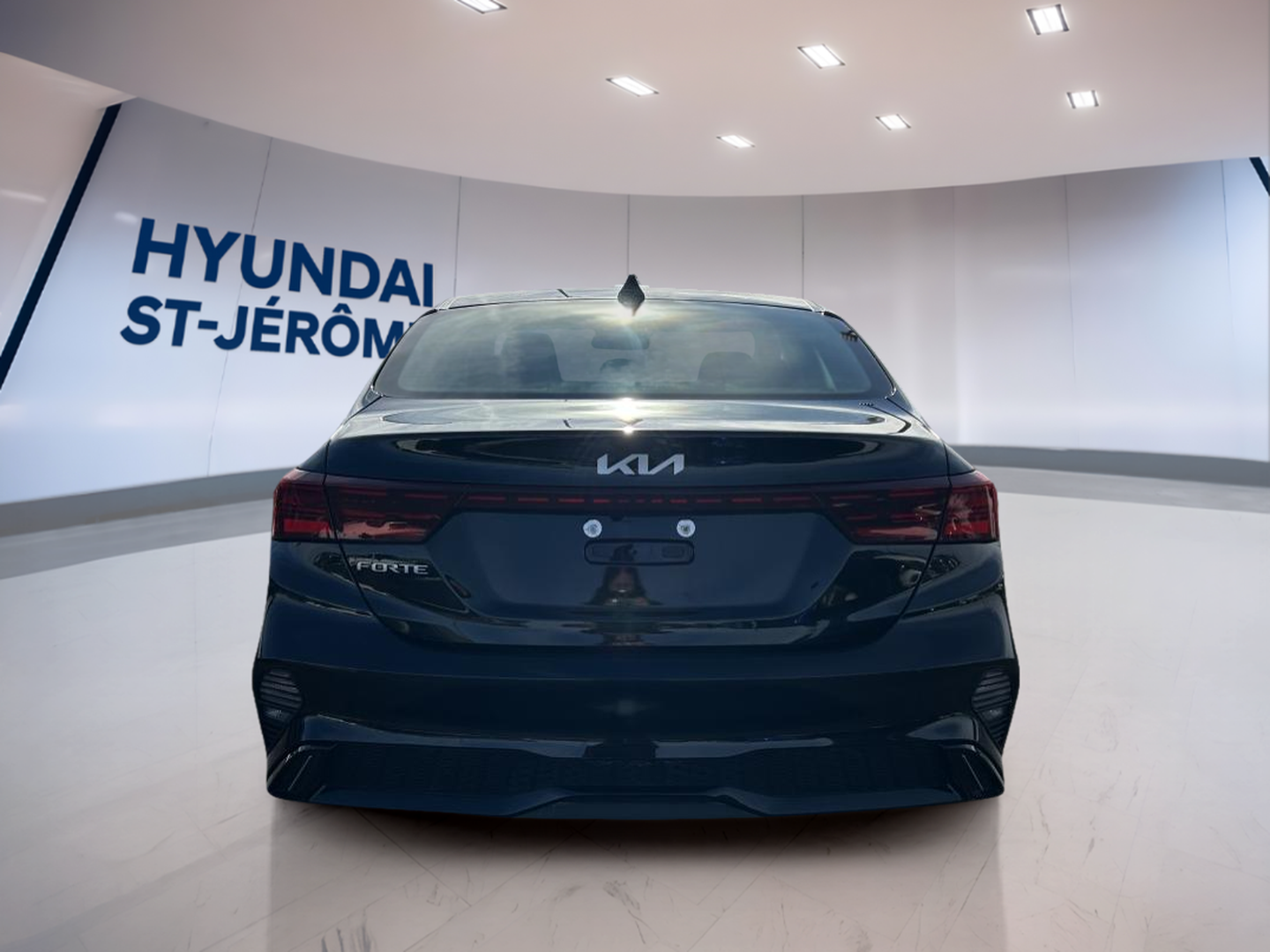 2022 Kia Forte - Image 6