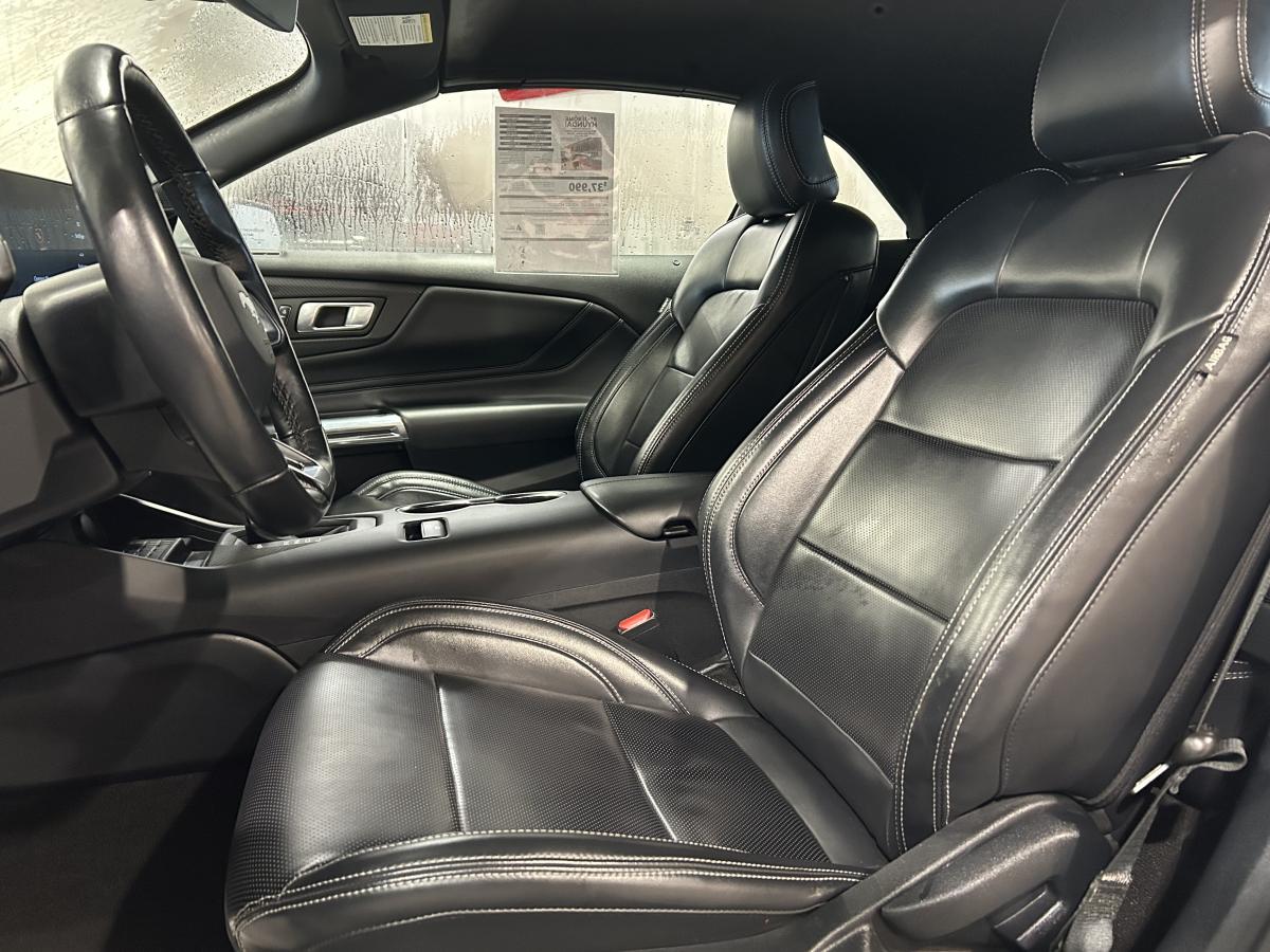 2024 Ford Mustang - Image 12