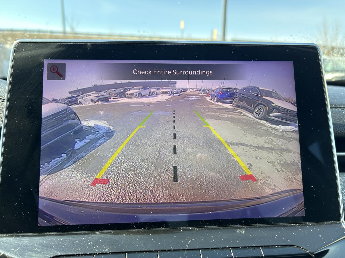 2022 Jeep Compass - Image 25