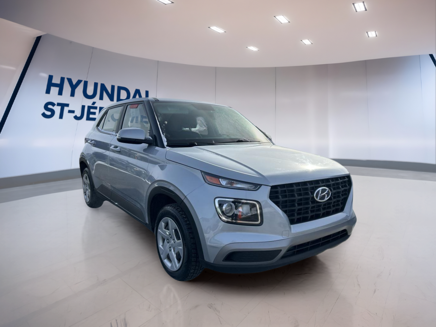 2021 Hyundai Venue - Image 3
