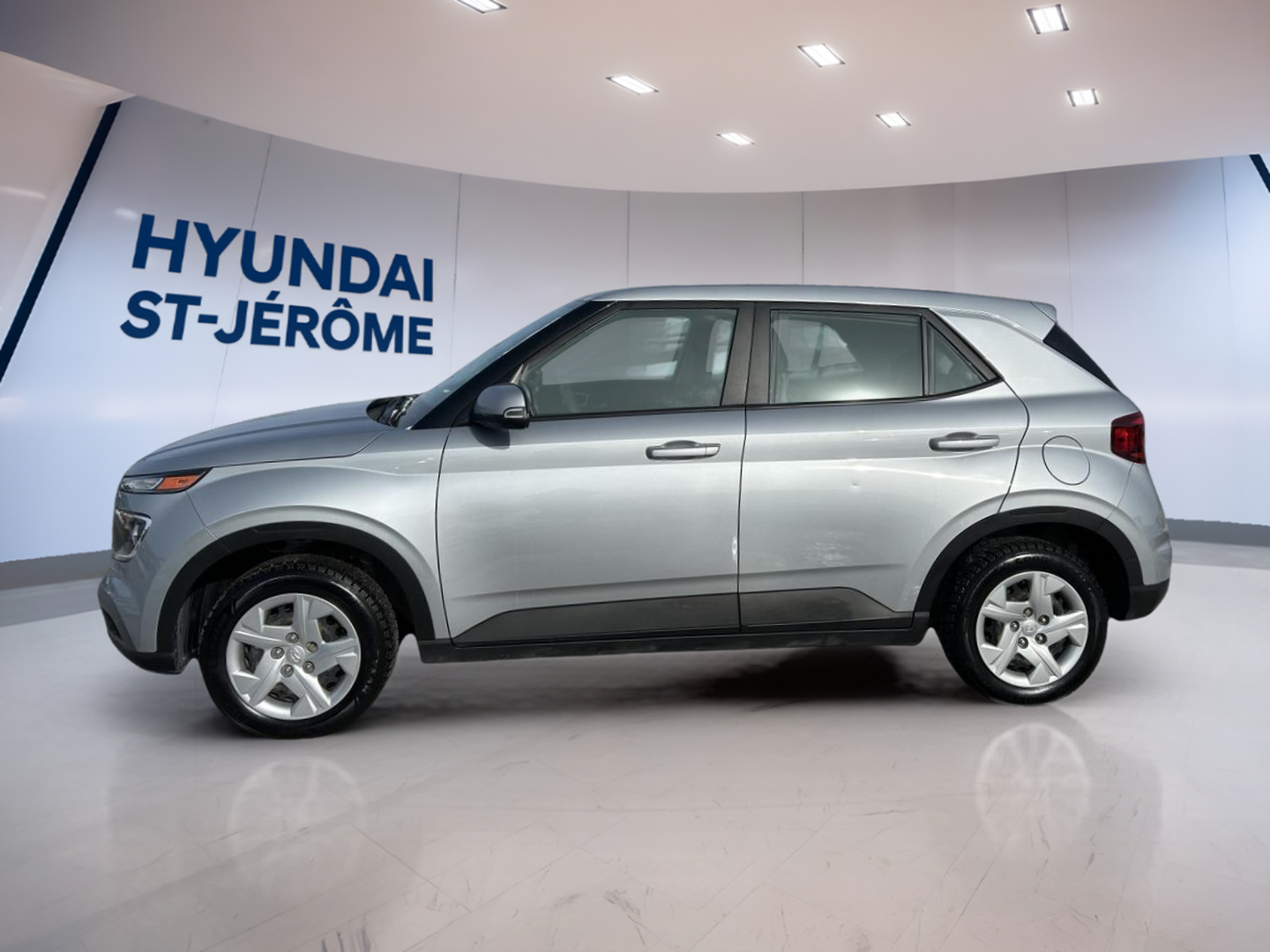 2021 Hyundai Venue - Image 8