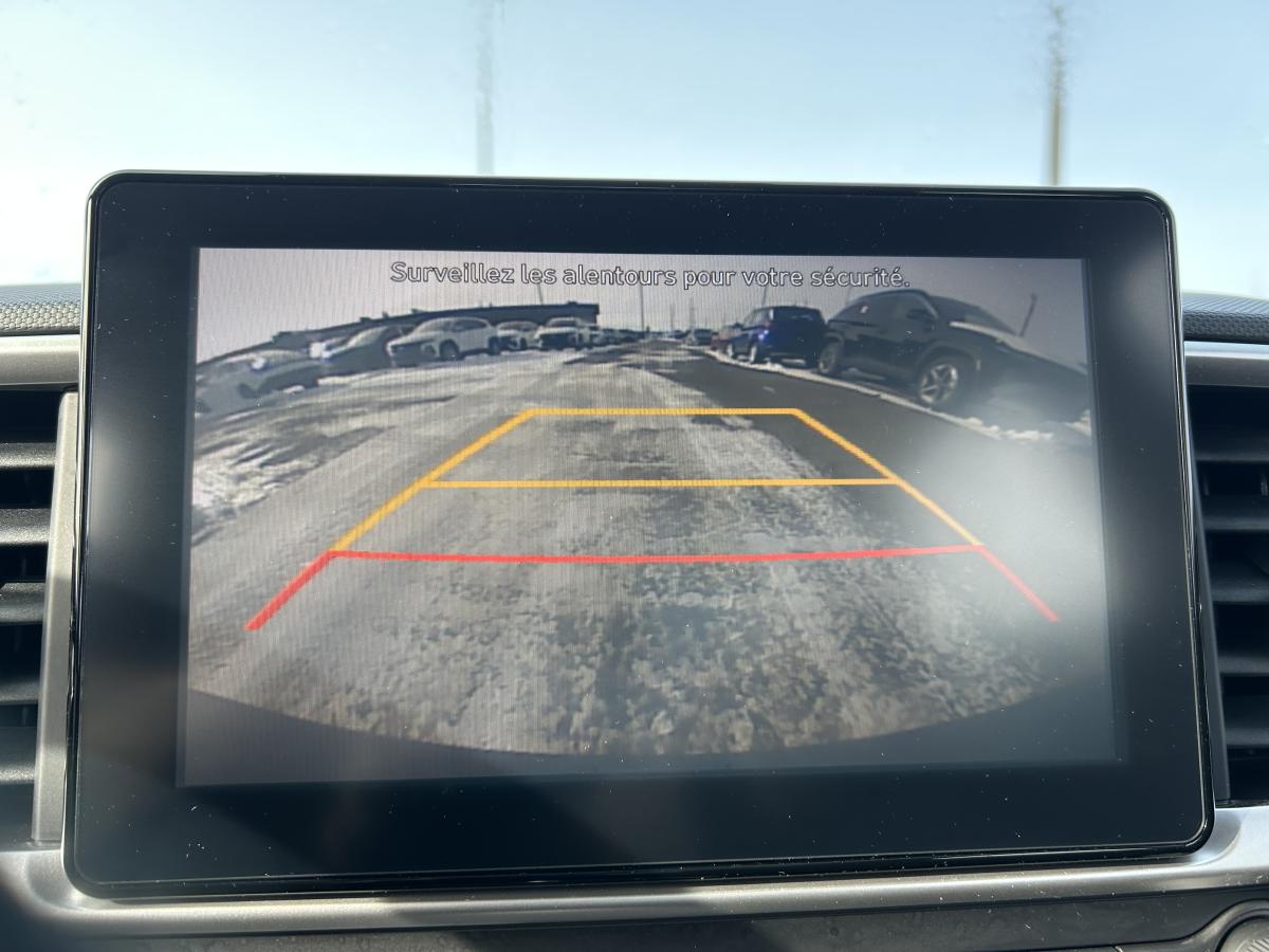 2021 Hyundai Venue - Image 23