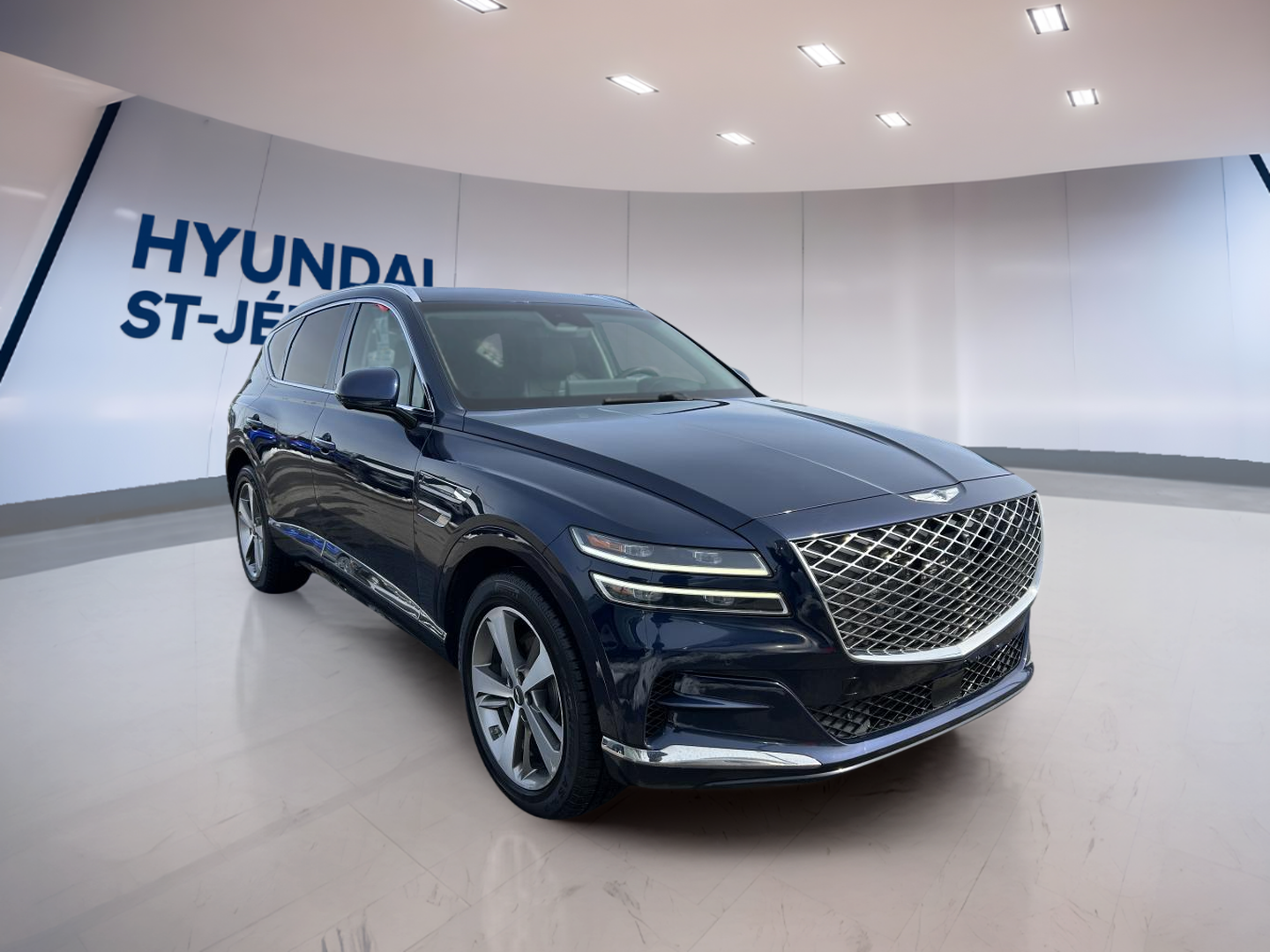 2021 Genesis GV80 - Image 3