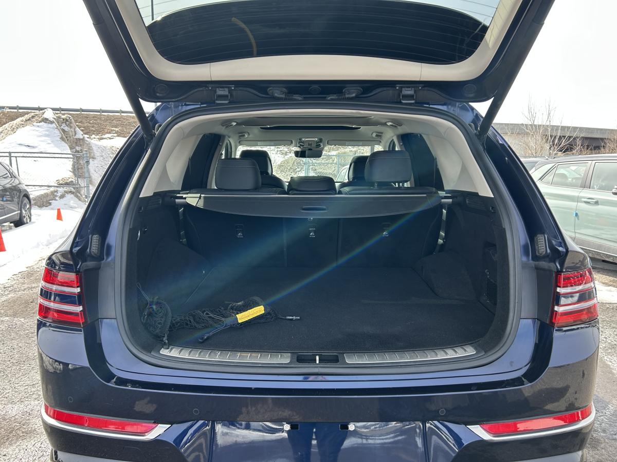 2021 Genesis GV80 - Image 20