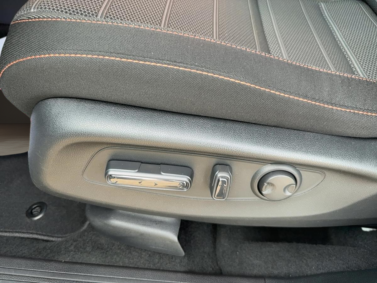 2026 Honda CR-V - Image 13