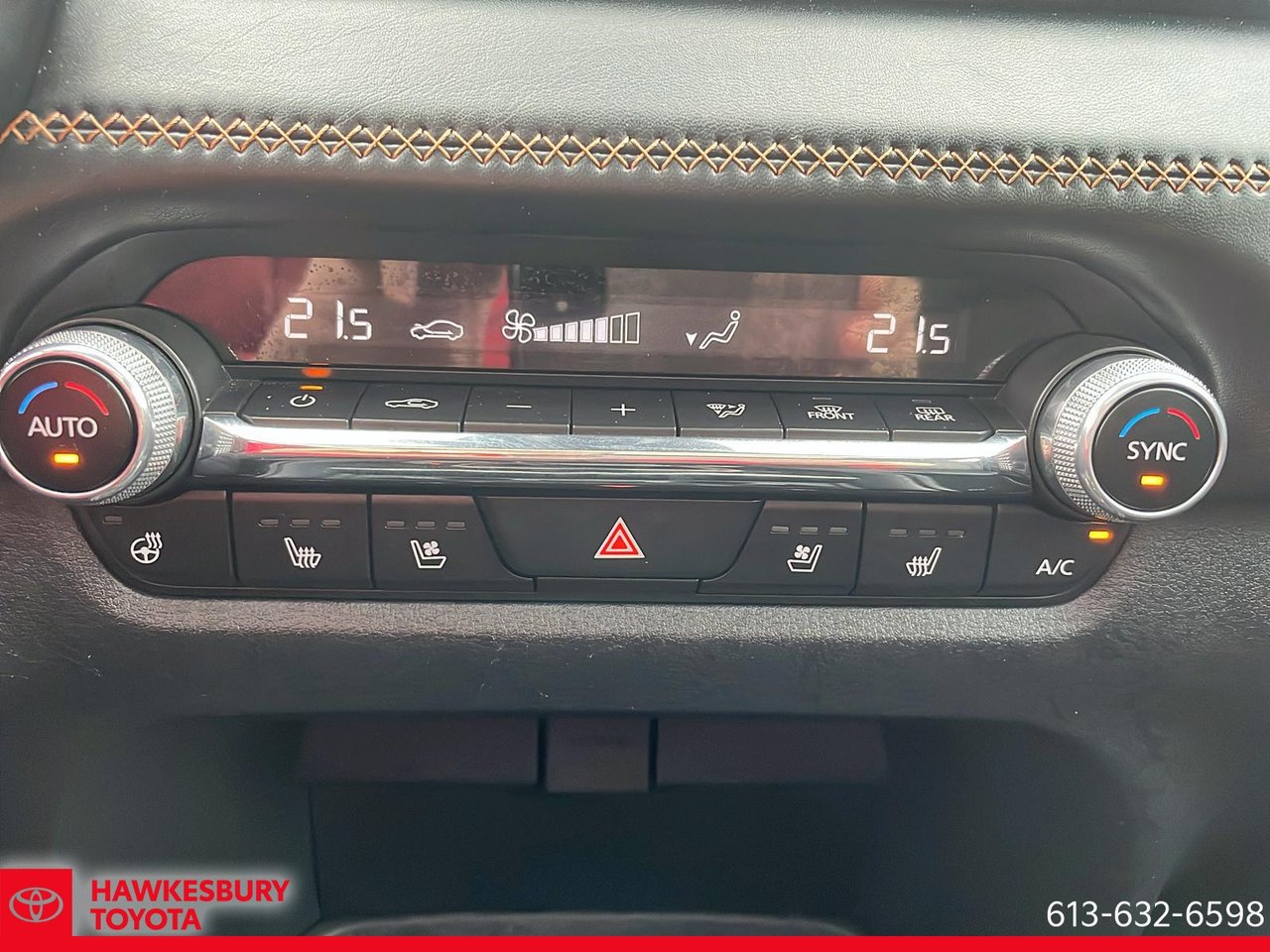 2023 Mazda CX-50 - Image 24