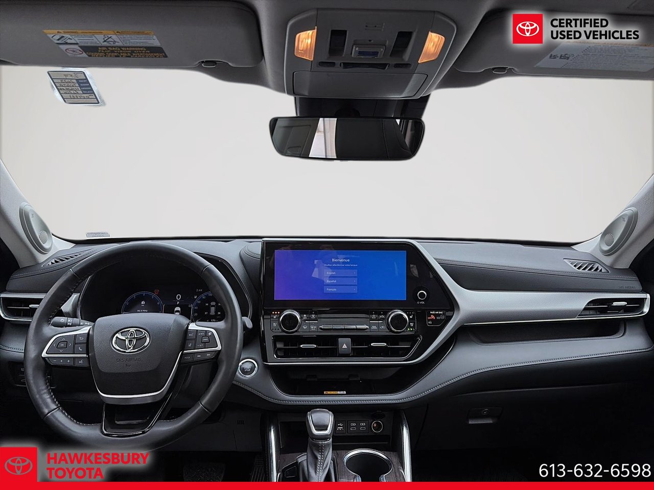 2023 Toyota Highlander - Image 12