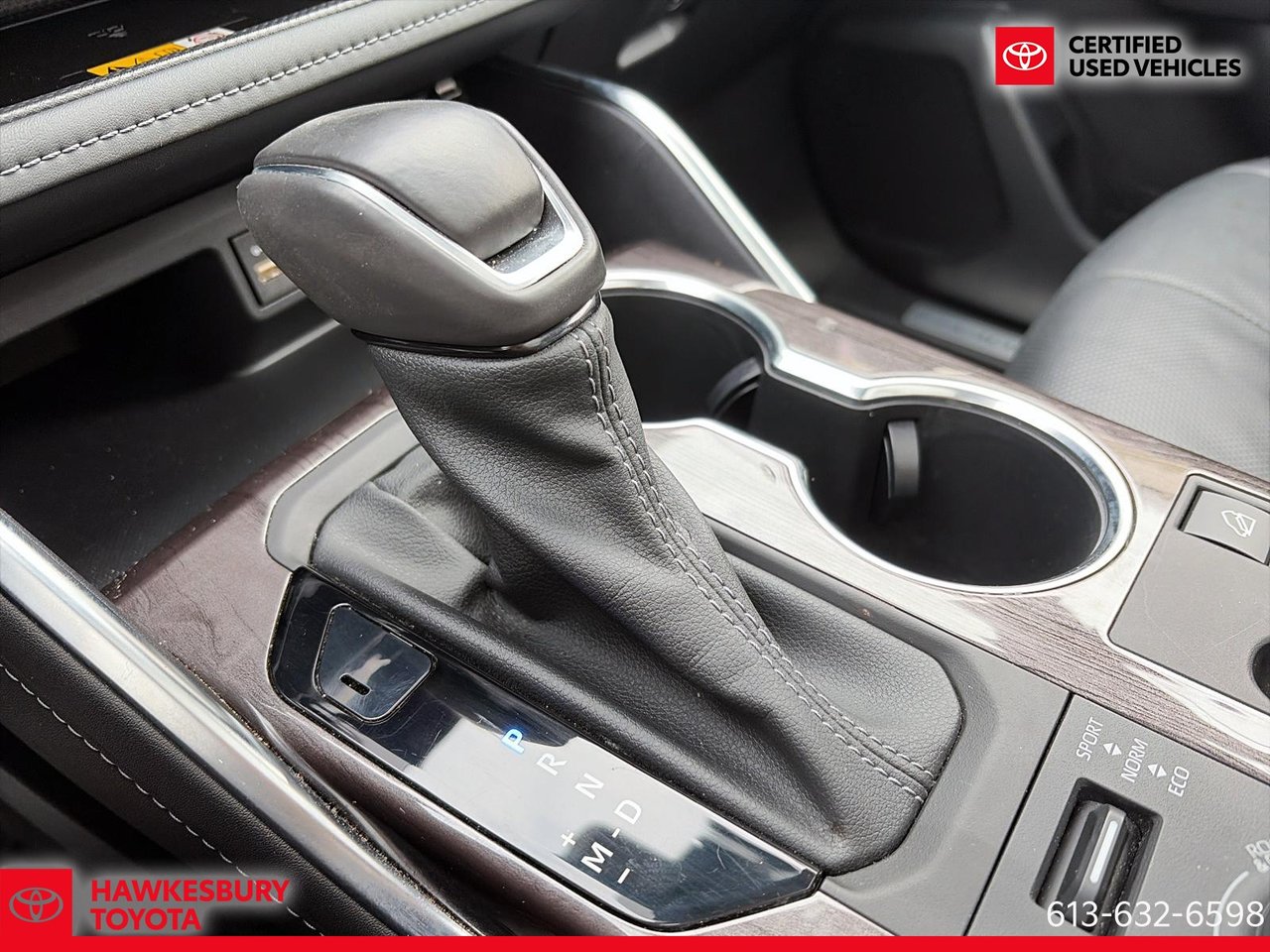 2023 Toyota Highlander - Image 16