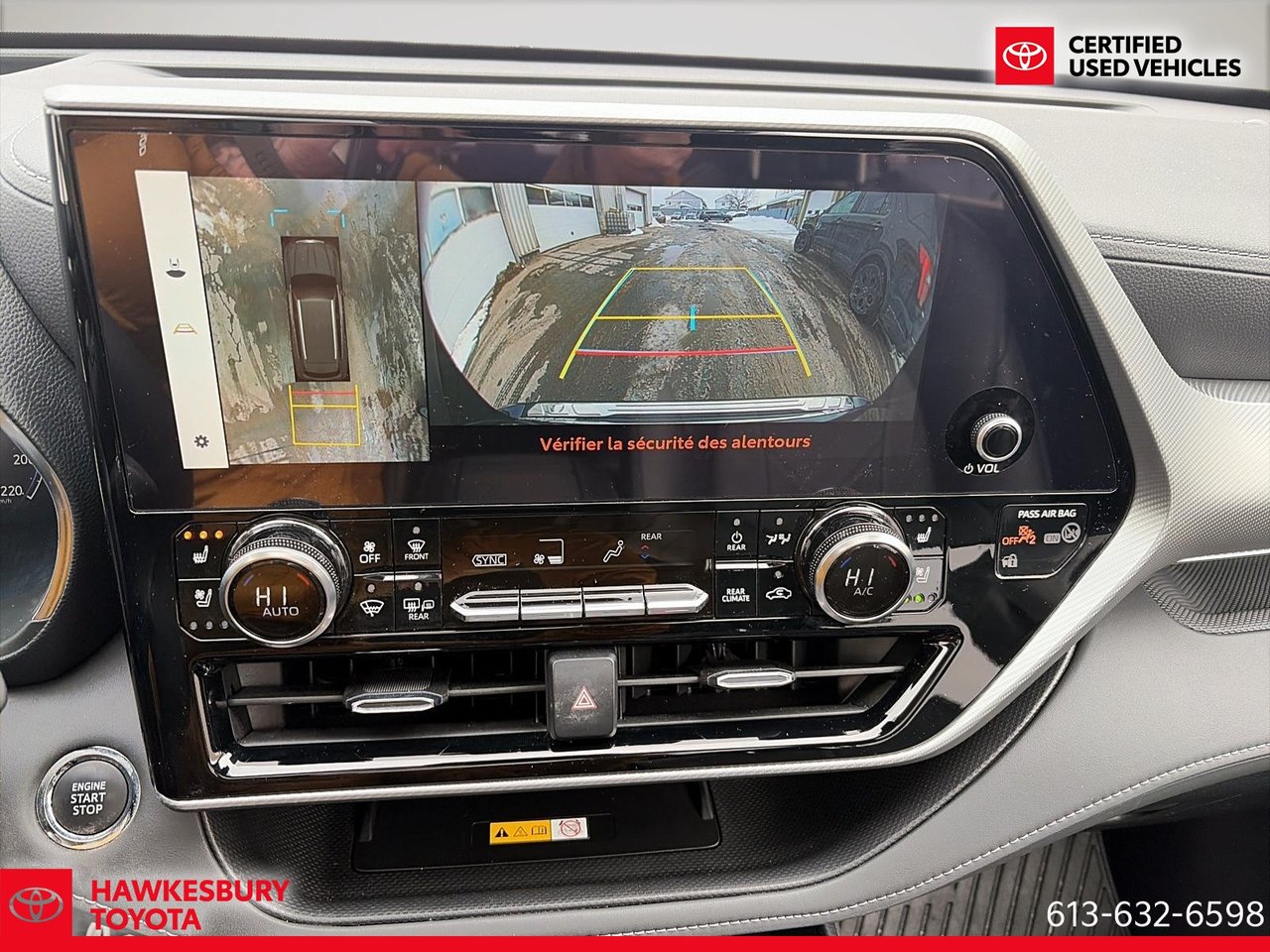 2023 Toyota Highlander - Image 19