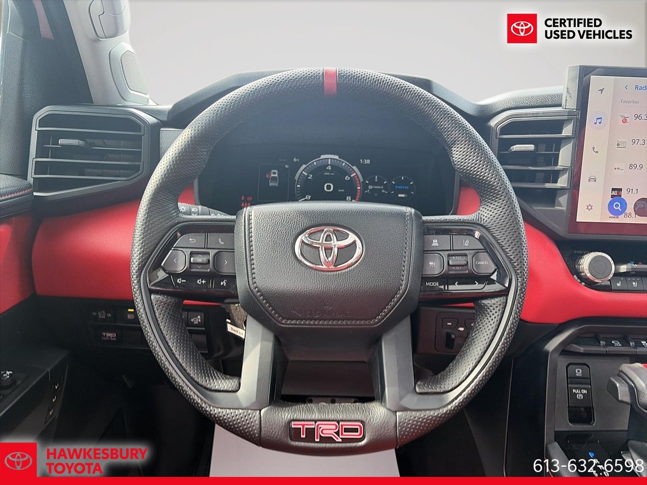 2022 Toyota Tundra - Image 13