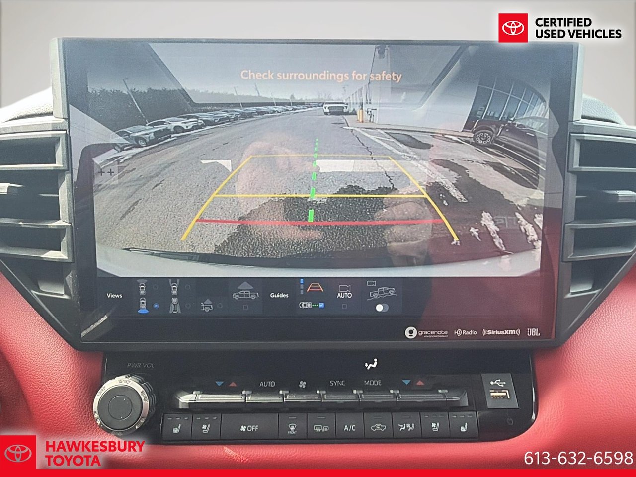 2022 Toyota Tundra - Image 19