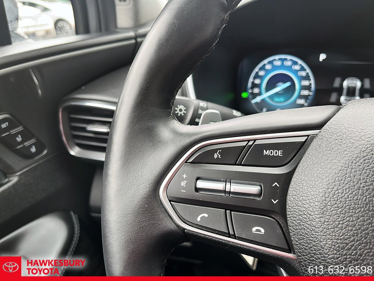 2023 Hyundai Santa Fe Hybrid - Image 21