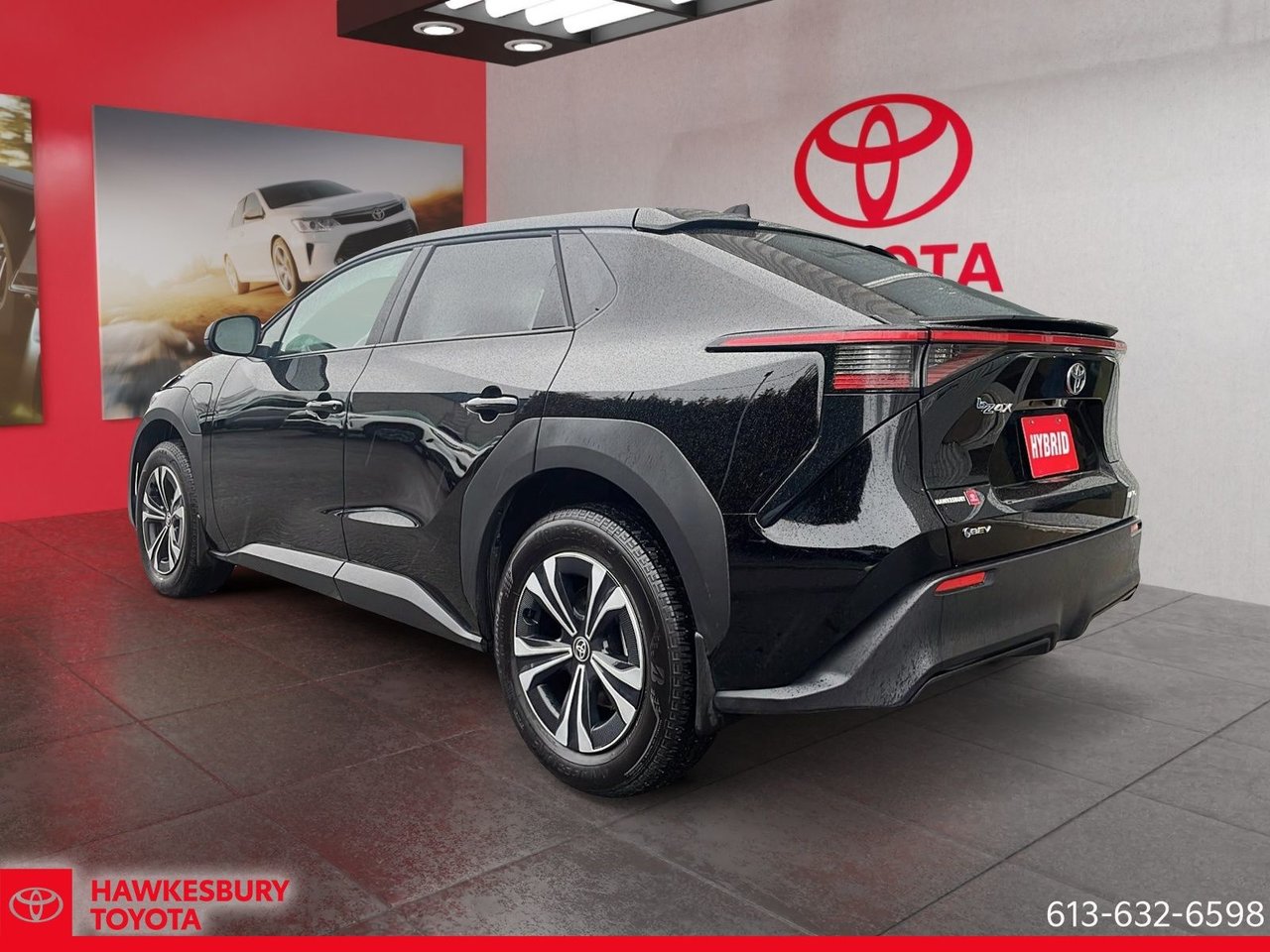 2025 Toyota BZ4X - Image 5