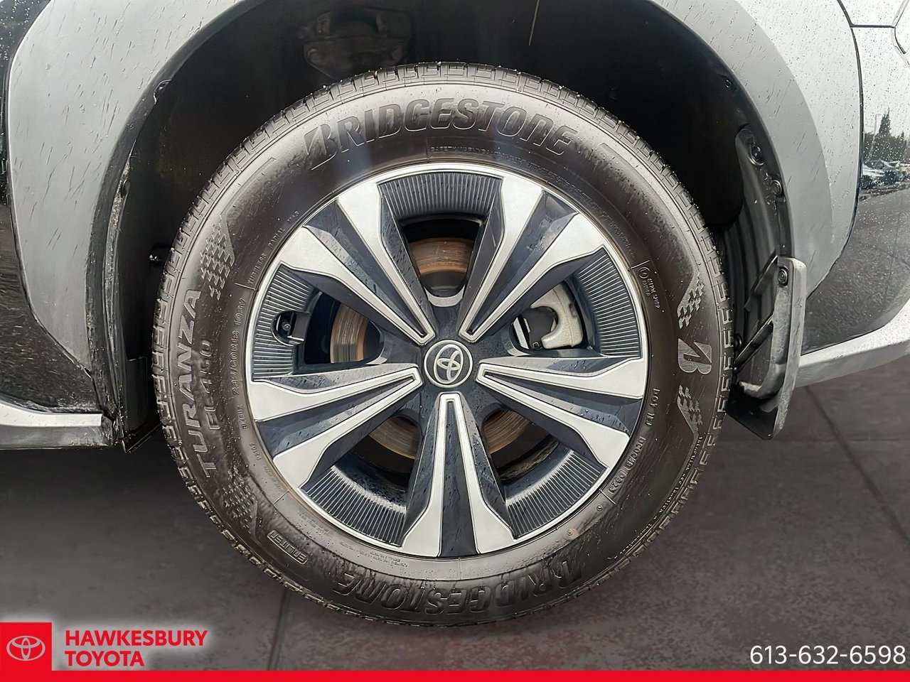 2025 Toyota BZ4X - Image 10