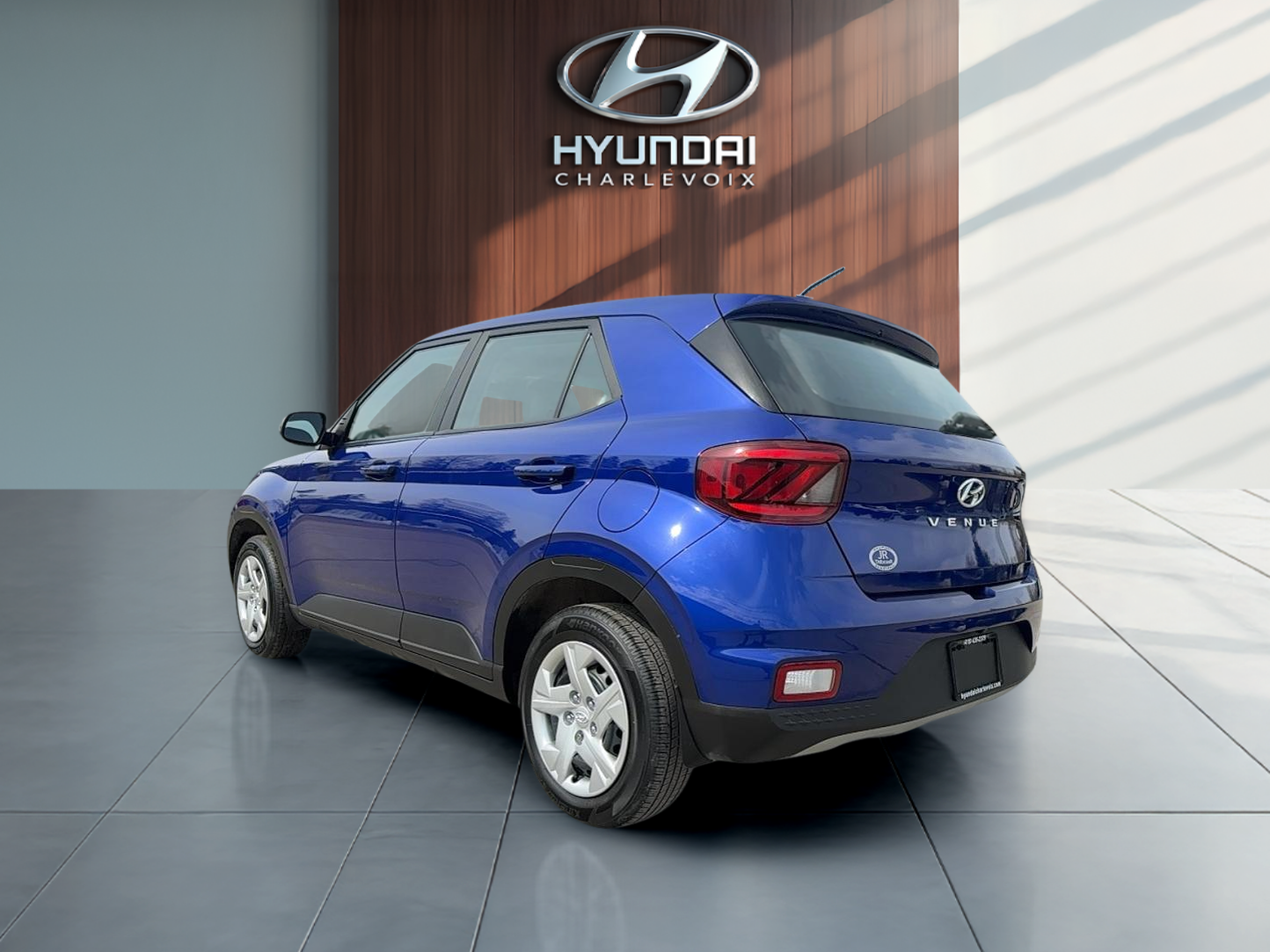 2023 Hyundai Venue - Image 4