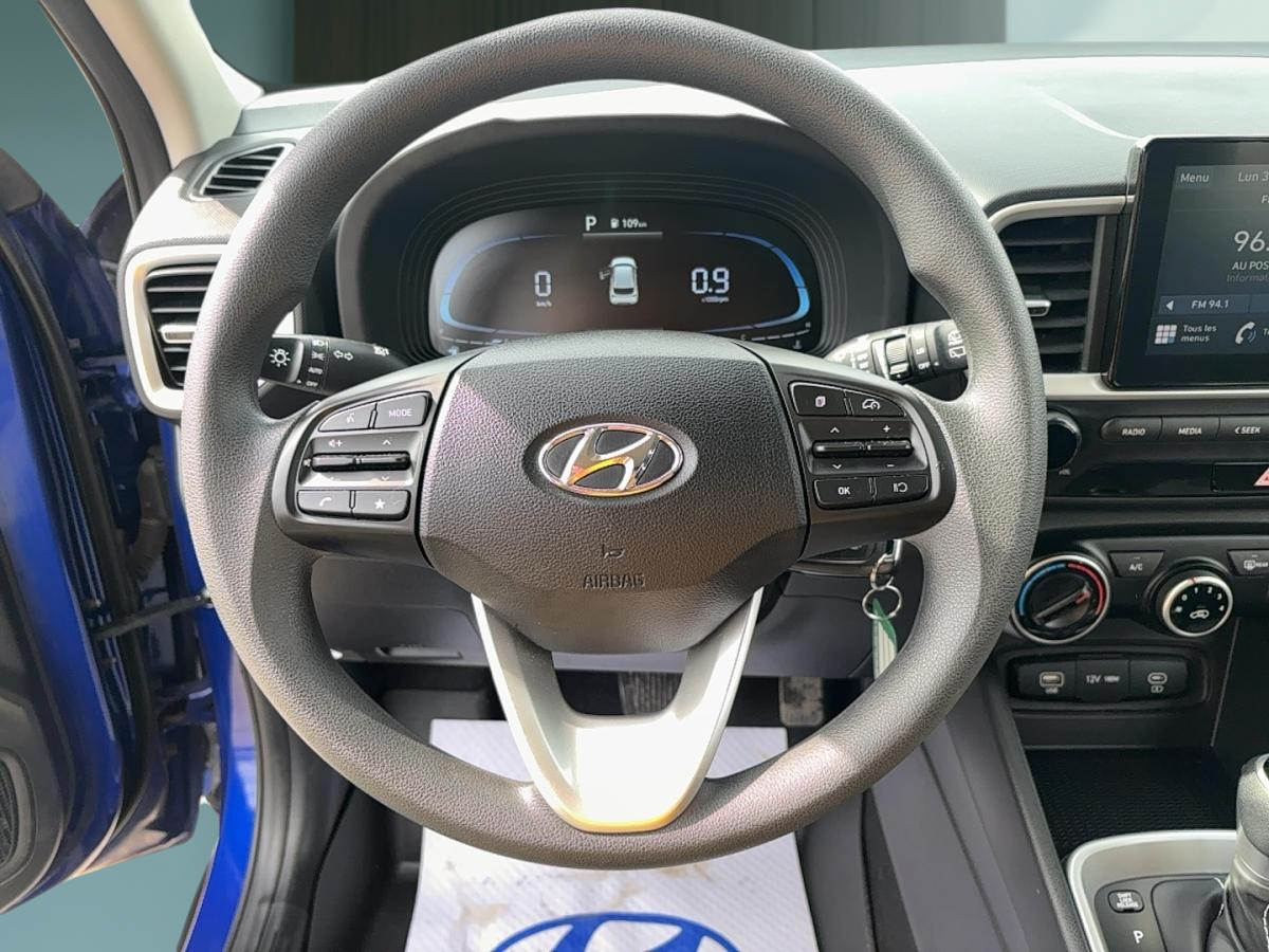 2023 Hyundai Venue - Image 10