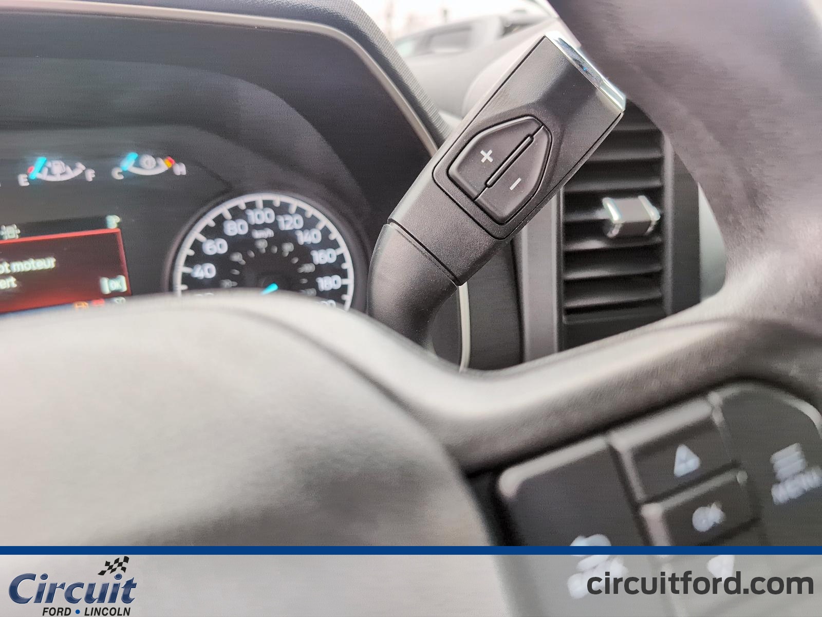 2023 Ford F-150 - Image 16