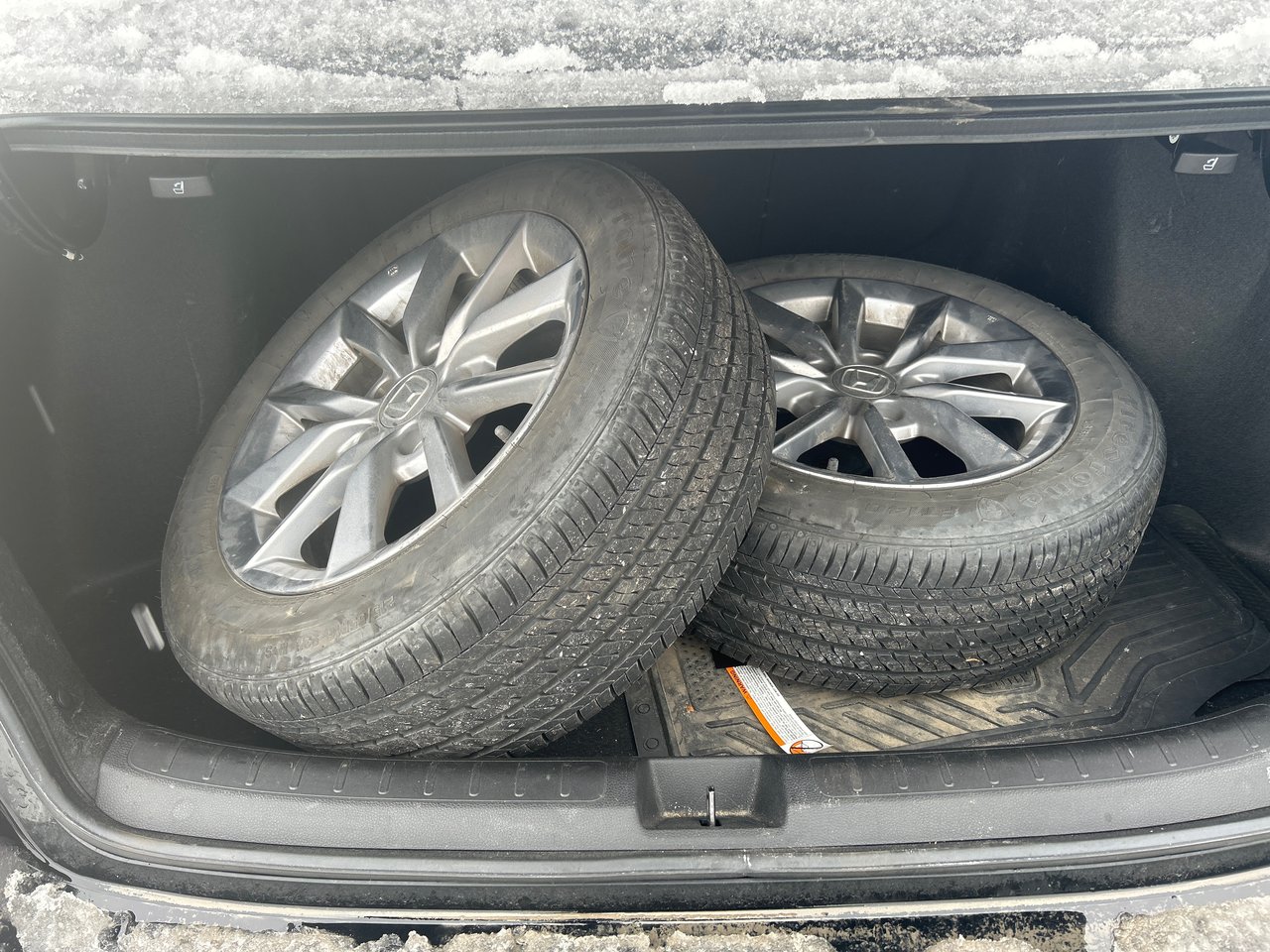 2022 Honda Civic Sedan - Image 4