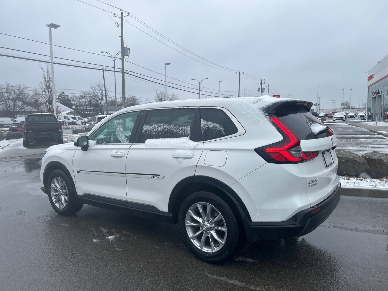 2023 Honda CR-V - Image 3