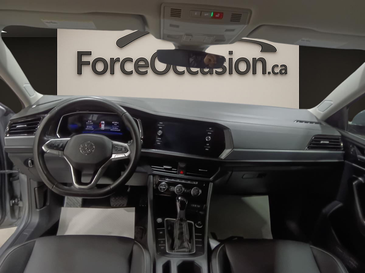 2024 Volkswagen Jetta - Image 13