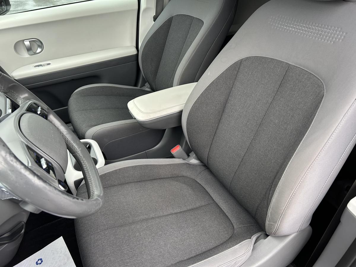 2023 Hyundai IONIQ 5 - Image 10