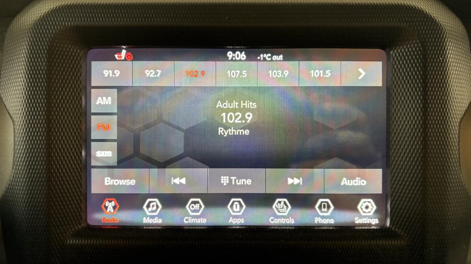 2020 Jeep Wrangler - Image 26