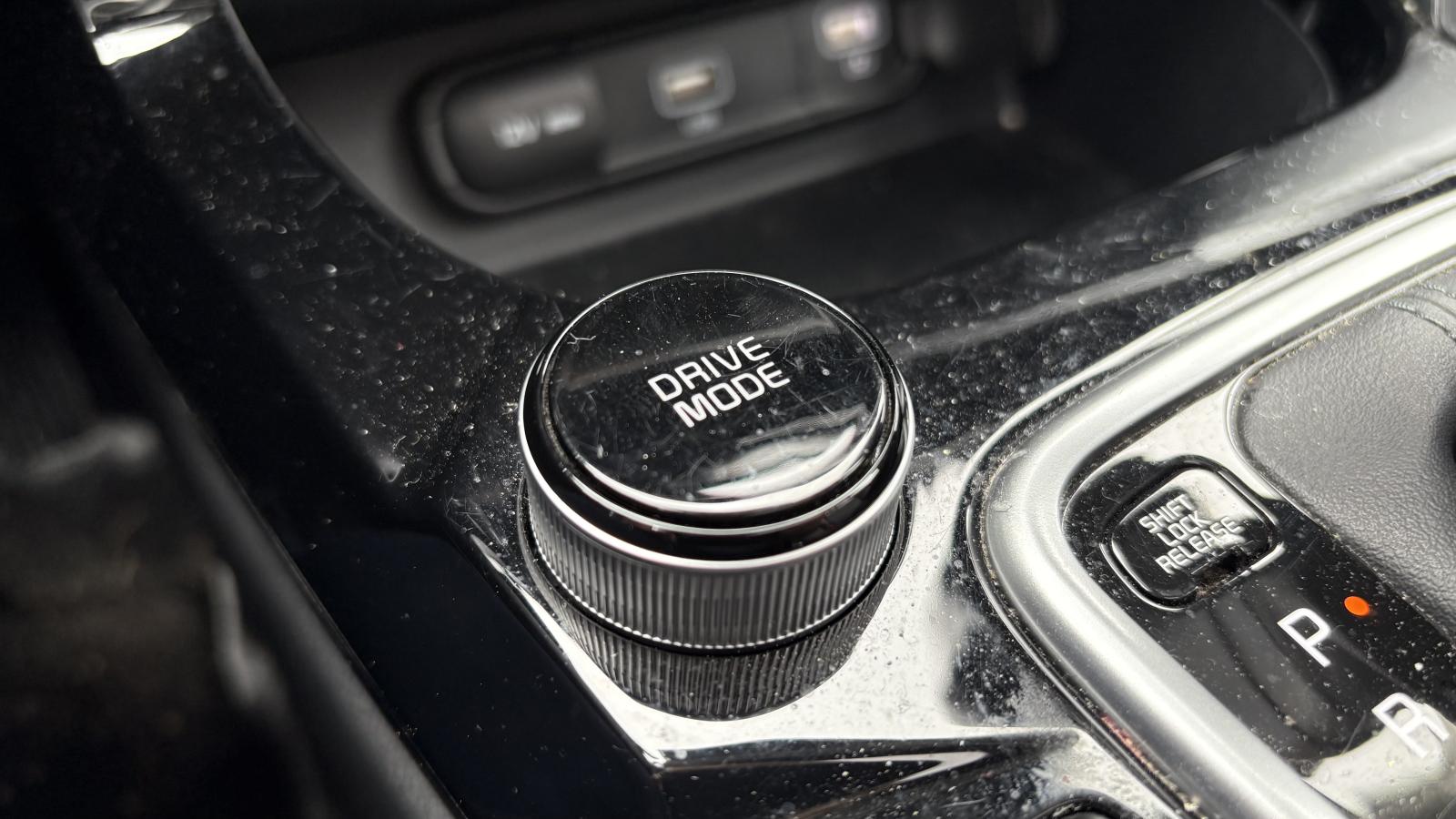 2022 Kia Seltos - Image 26