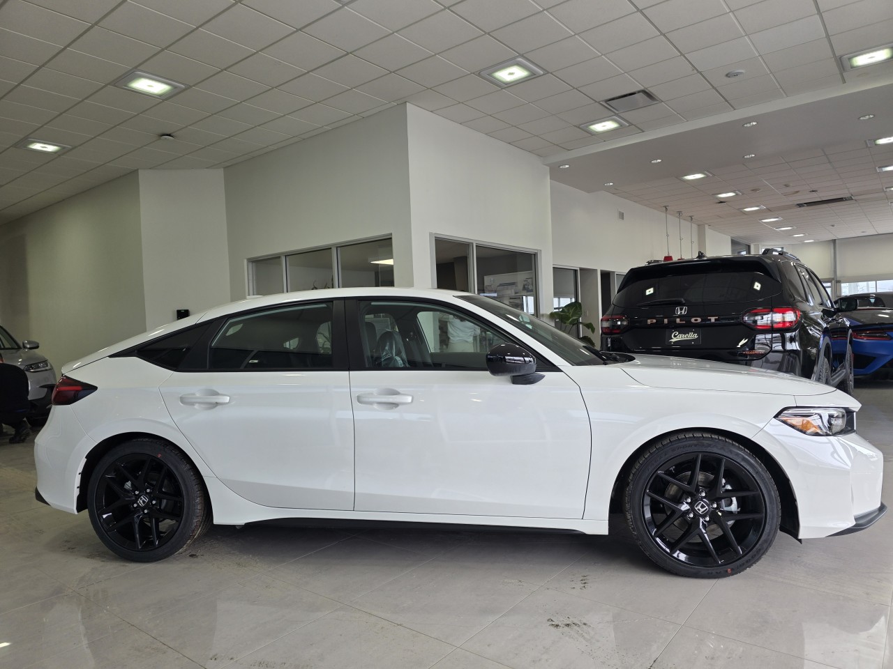 2026 Honda Civic Hayon - Image 9