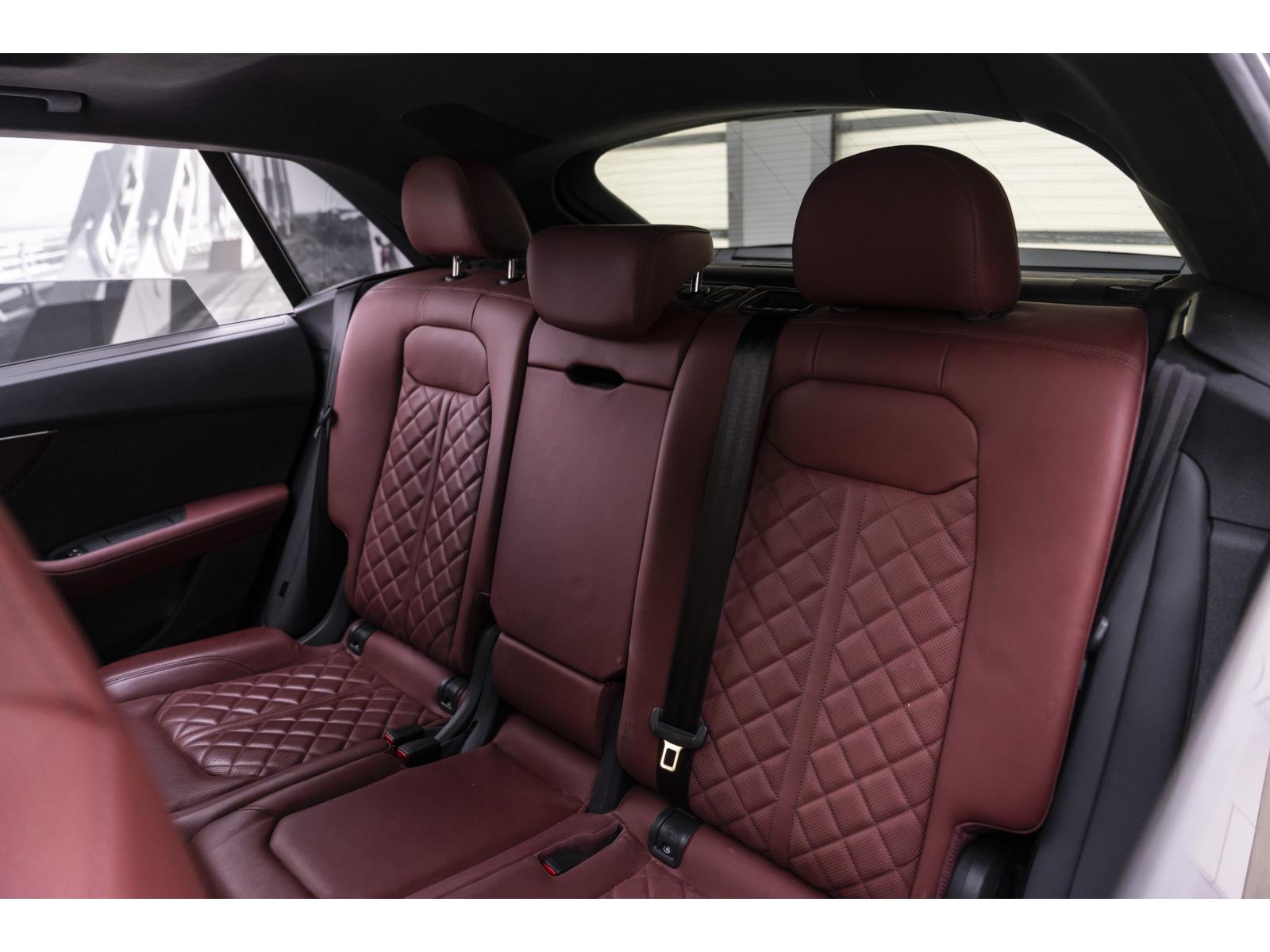 2023 Audi SQ8 - Image 13