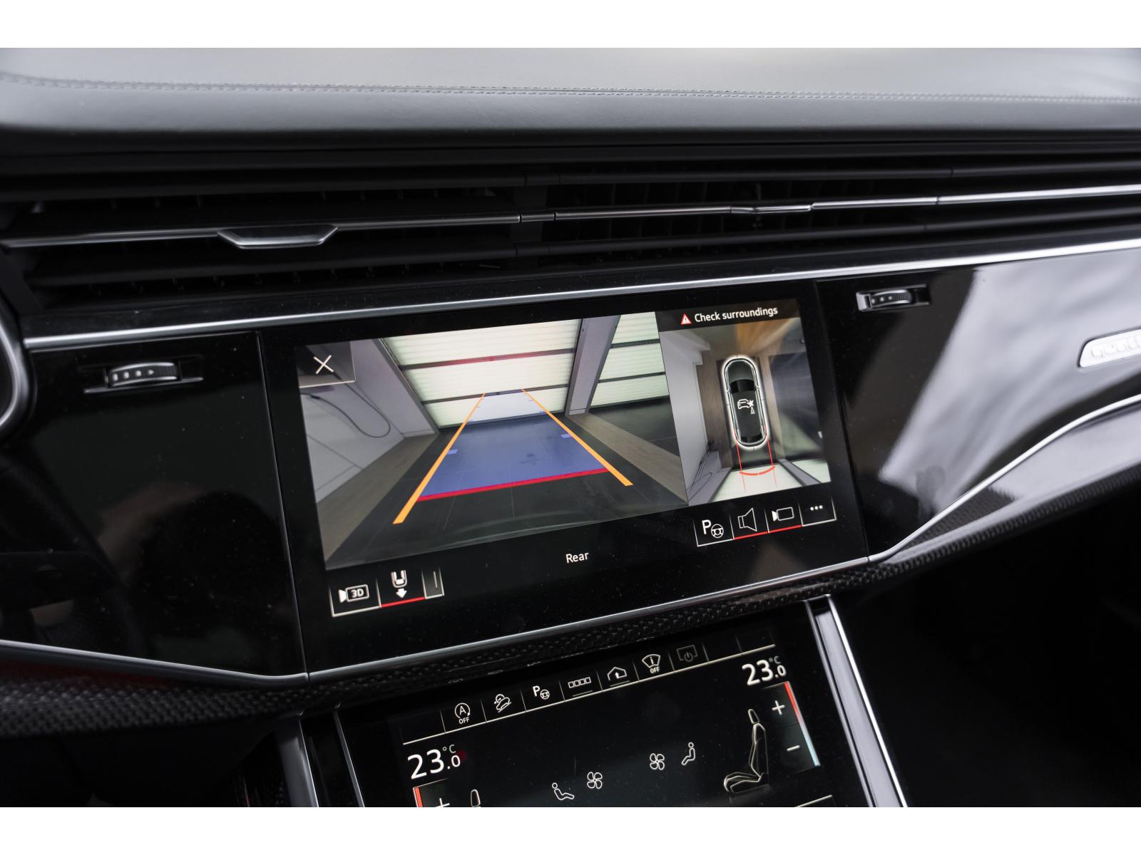 2023 Audi SQ8 - Image 25