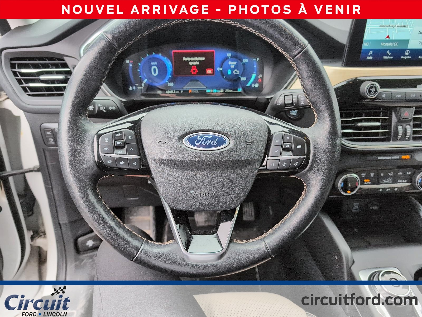 2022 Ford Escape Plug-in Hybrid - Image 17