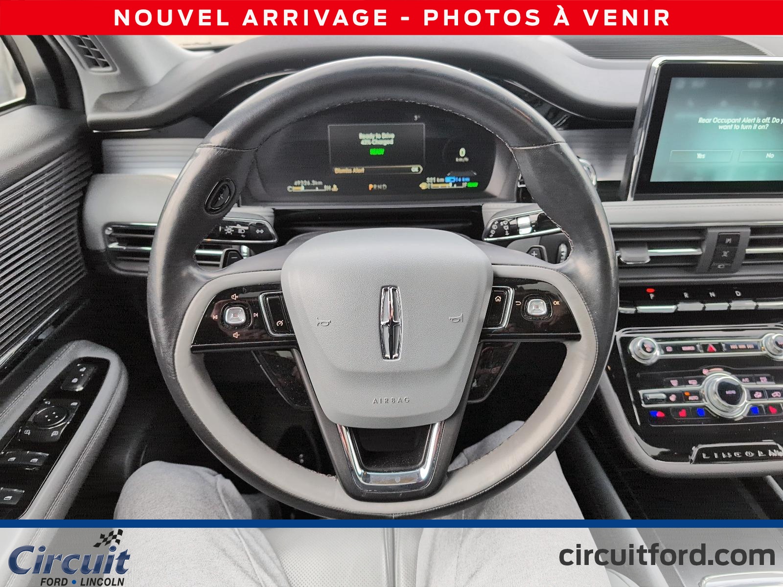 2022 Lincoln Corsair - Image 8